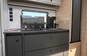 Galéria produktu FENDT APERO ACTIVE II  - DopravaPK 